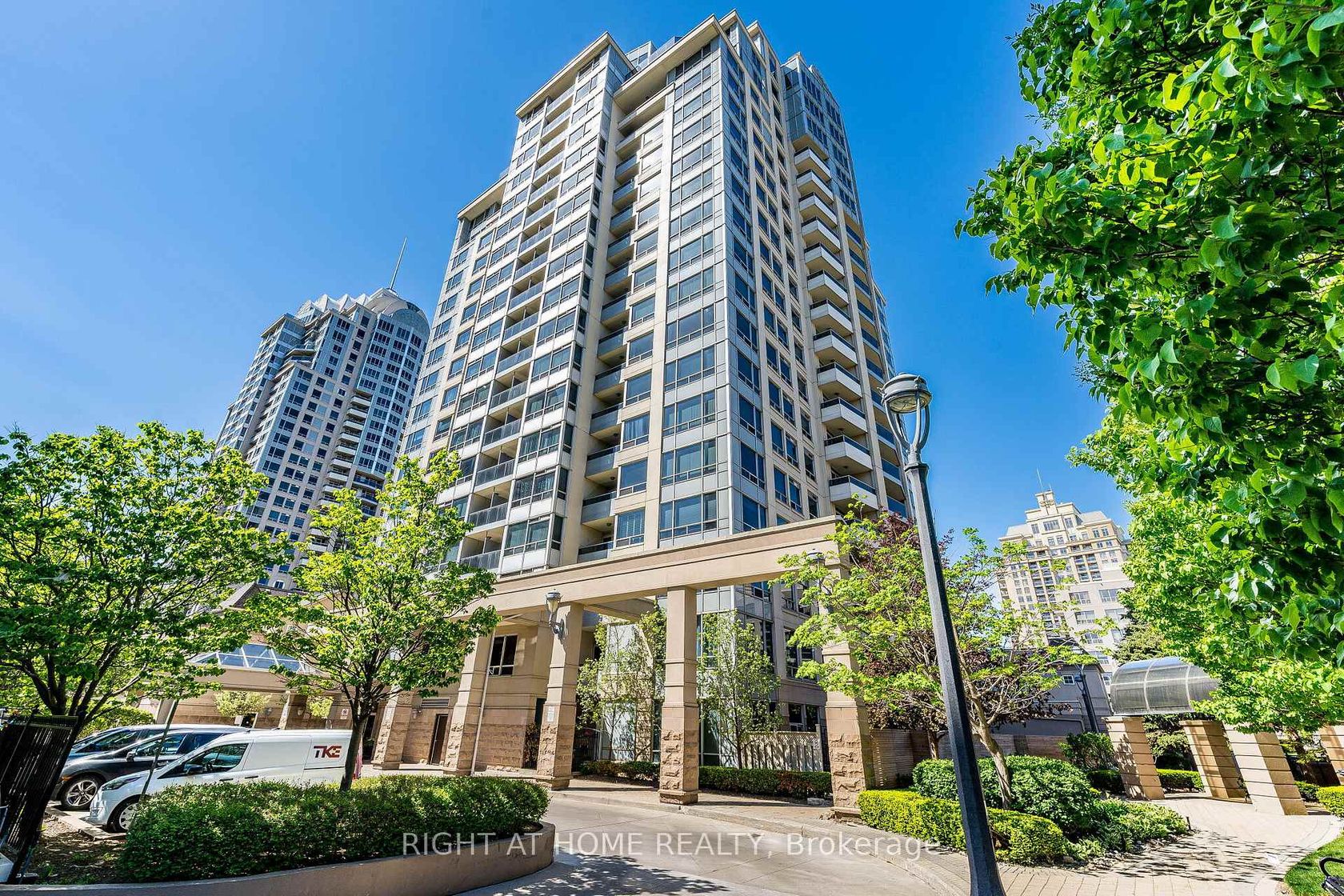 512 - 2 Rean Drive, Bayview Village, Toronto 2