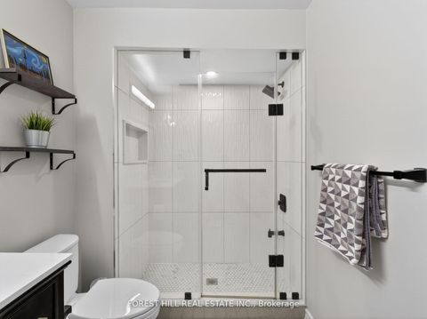 Photo 29 at 92 Seabreeze Avenue, Patterson, Vaughan