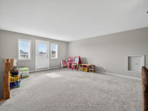 Photo 38 at 92 Seabreeze Avenue, Patterson, Vaughan