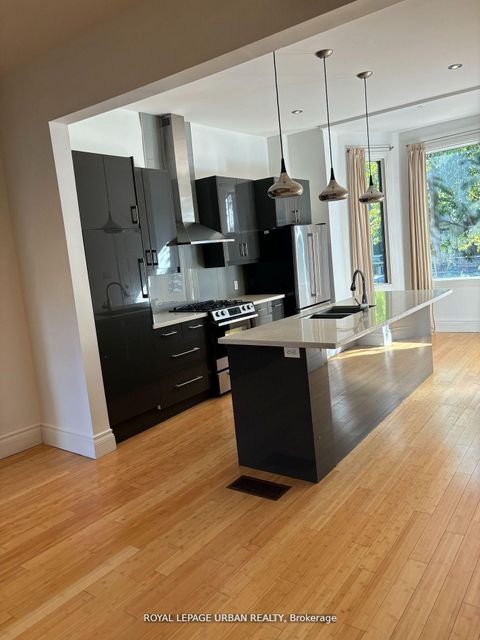 Photo 3 at 323 Ontario Street, Moss Park, Toronto