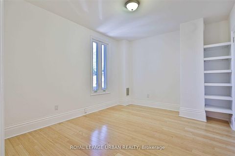 Photo 8 at 323 Ontario Street, Moss Park, Toronto