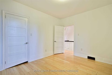 Photo 10 at 323 Ontario Street, Moss Park, Toronto