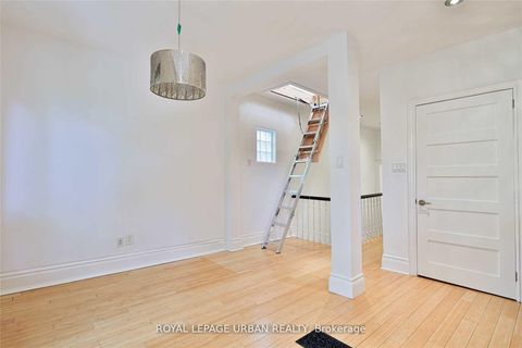 Photo 18 at 323 Ontario Street, Moss Park, Toronto