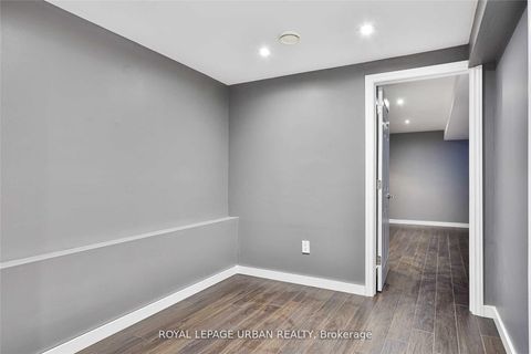 Photo 27 at 323 Ontario Street, Moss Park, Toronto