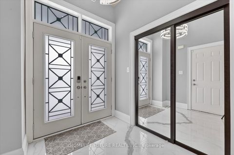 Photo 7 at 130 Tango Crescent, Woodland Hill, Newmarket