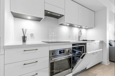 Photo 11 at 505 - 33 Frederick Todd Way, Thorncliffe Park, Toronto