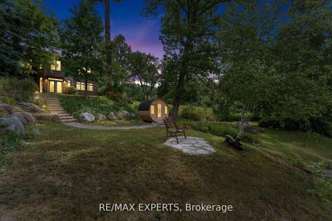 Photo 48 at 120 Riverside Drive, East Woodbridge, Vaughan