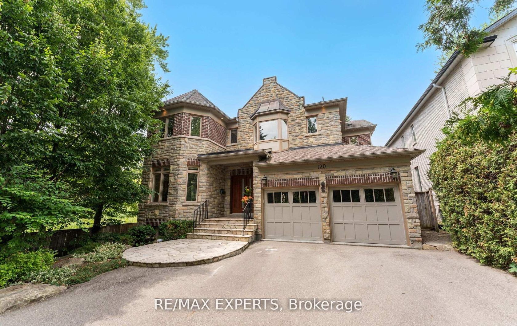 120 Riverside Drive, East Woodbridge, Vaughan photo 7