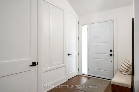 Photo 1 at 7 Rathgar Avenue, Etobicoke West Mall, Toronto