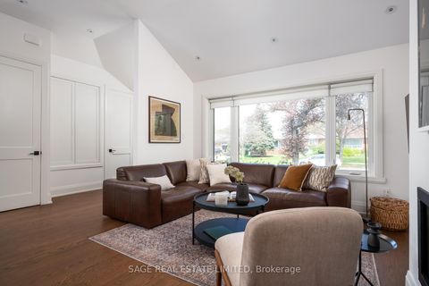 Photo 12 at 7 Rathgar Avenue, Etobicoke West Mall, Toronto