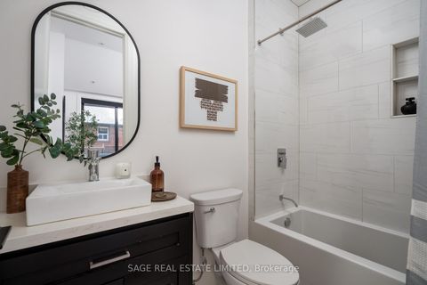 Photo 19 at 7 Rathgar Avenue, Etobicoke West Mall, Toronto