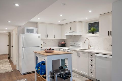 Photo 30 at 7 Rathgar Avenue, Etobicoke West Mall, Toronto