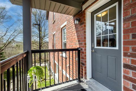 Photo 2 at 16 - 242 Penetanguishene Road, Georgian Drive, Barrie