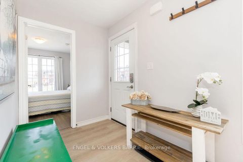 Photo 3 at 16 - 242 Penetanguishene Road, Georgian Drive, Barrie