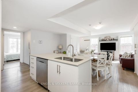 Photo 9 at 16 - 242 Penetanguishene Road, Georgian Drive, Barrie