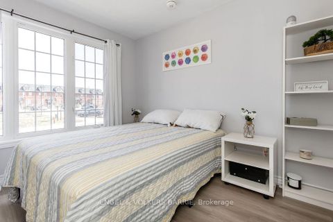 Photo 17 at 16 - 242 Penetanguishene Road, Georgian Drive, Barrie