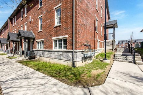 Photo 22 at 16 - 242 Penetanguishene Road, Georgian Drive, Barrie