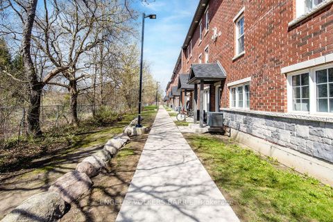 Photo 23 at 16 - 242 Penetanguishene Road, Georgian Drive, Barrie