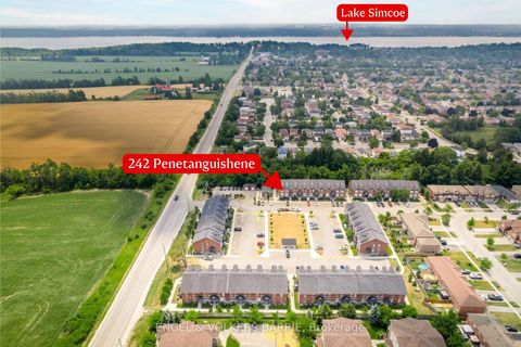 Photo 24 at 16 - 242 Penetanguishene Road, Georgian Drive, Barrie