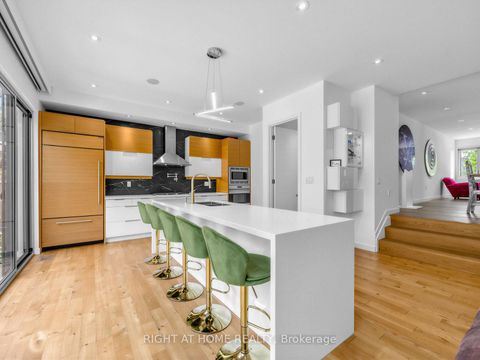Photo 11 at 76 Ferris Road, Parkview, Toronto