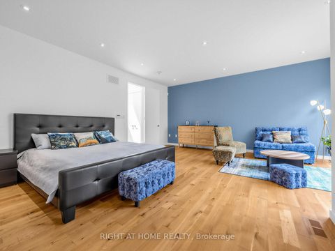 Photo 18 at 76 Ferris Road, Parkview, Toronto