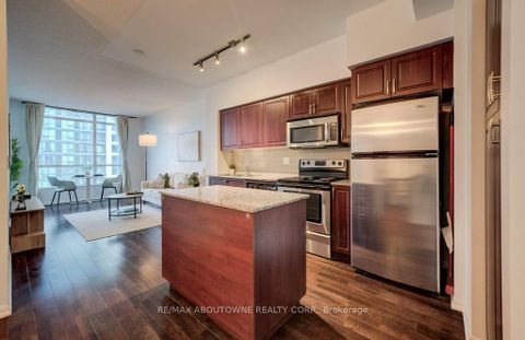 Photo 3 at 3008 - 215 Fort York Boulevard, Niagara, Toronto