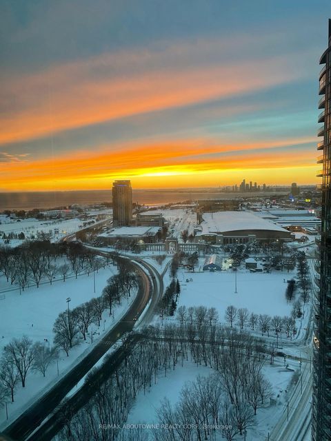 Photo 16 at 3008 - 215 Fort York Boulevard, Niagara, Toronto