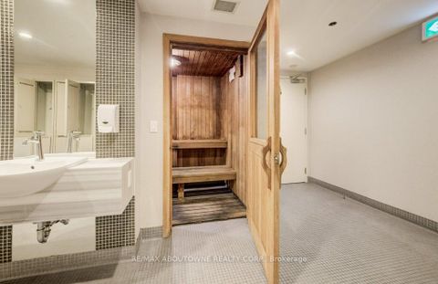 Photo 24 at 3008 - 215 Fort York Boulevard, Niagara, Toronto