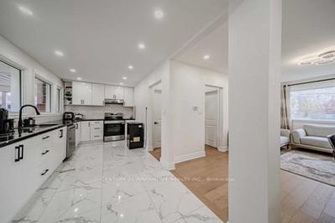 Photo 11 at 38 Deerfield Road, Bendale, Toronto