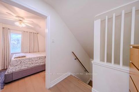 Photo 19 at 38 Deerfield Road, Bendale, Toronto