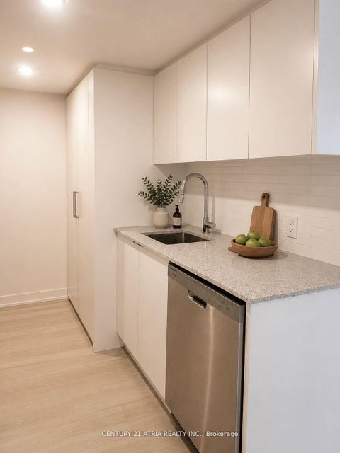 Photo 10 at 519 - 500 Wilson Avenue, Clanton Park, Toronto