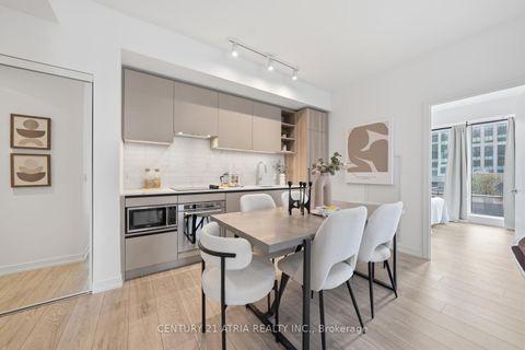 Photo 4 at 1502 - 55 Mercer Street, Waterfront Communities C1, Toronto