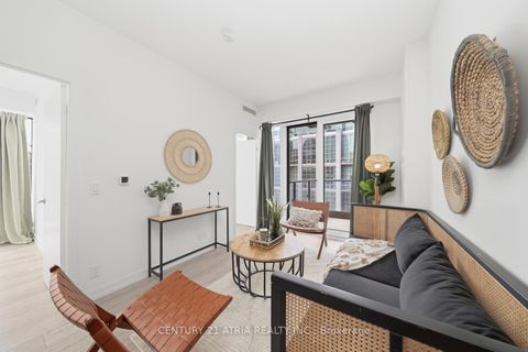 Photo 10 at 1502 - 55 Mercer Street, Waterfront Communities C1, Toronto