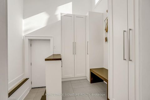 Photo 33 at 11 Sandpiper Court, Donalda, Toronto