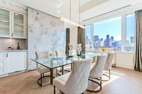 Photo 3 at 602 - 128 Hazelton Avenue, Annex, Toronto