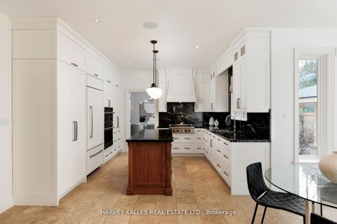 Photo 16 at 7 ROMNEY Road, Humber Valley, Toronto