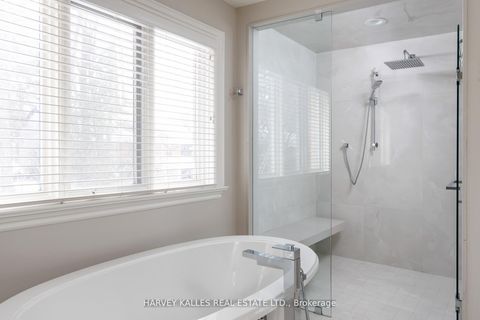 Photo 34 at 7 ROMNEY Road, Humber Valley, Toronto