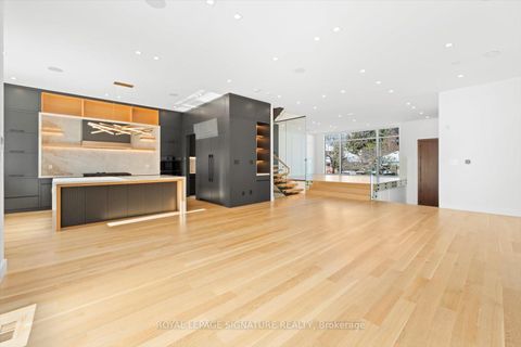 Photo 5 at 89 Stuart Avenue, Westgate, Toronto