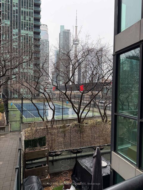 Photo 9 at 601 - 16 Yonge Street, Waterfront Communities C1, Toronto