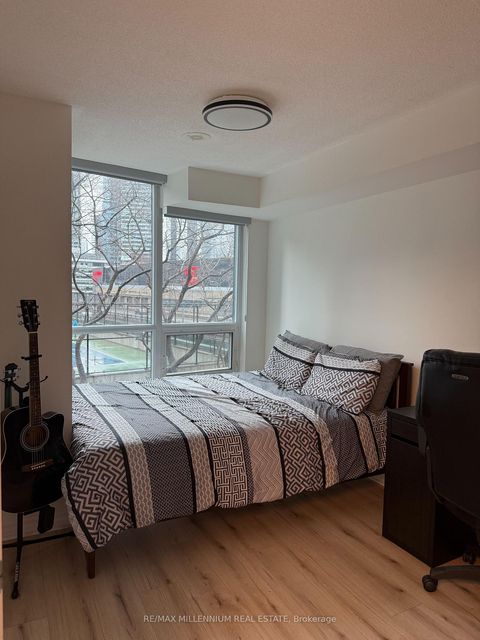 Photo 17 at 601 - 16 Yonge Street, Waterfront Communities C1, Toronto