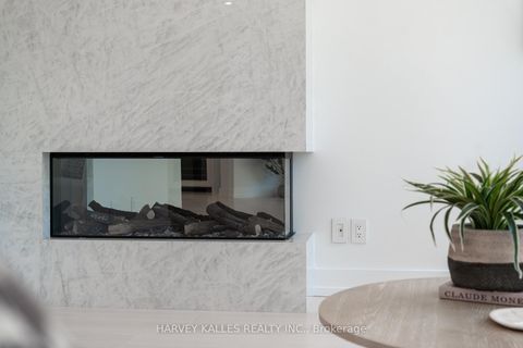 Photo 7 at 603 - 10 Bellair Street, Annex, Toronto