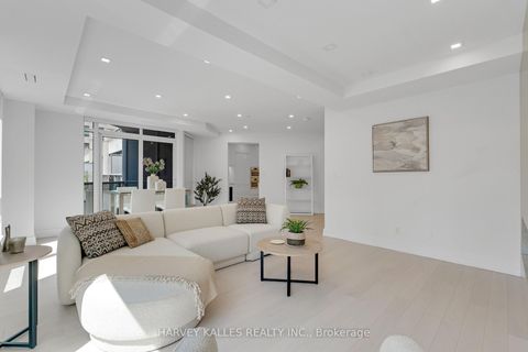Photo 8 at 603 - 10 Bellair Street, Annex, Toronto