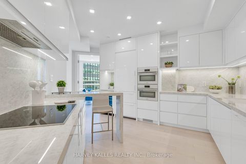Photo 14 at 603 - 10 Bellair Street, Annex, Toronto