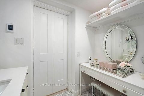 Photo 16 at 205 - 350 Lonsdale Road, Forest Hill South, Toronto