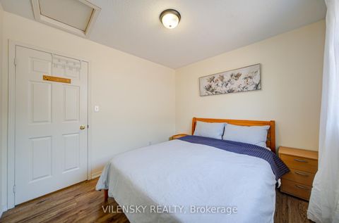 Photo 26 at 186 Purcell Crescent, Maple, Vaughan
