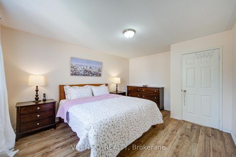 Photo 33 at 186 Purcell Crescent, Maple, Vaughan