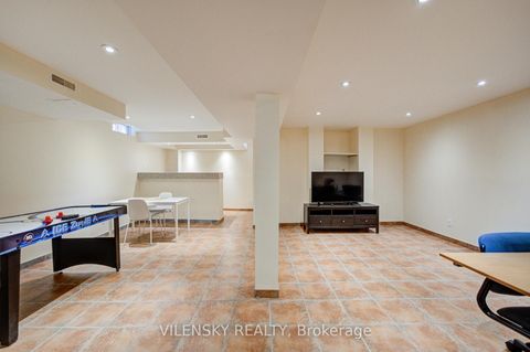 Photo 38 at 186 Purcell Crescent, Maple, Vaughan