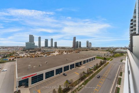 Photo 21 at 1120 - 10 Honeycrisp Crescent, Vaughan Corporate Centre, Vaughan