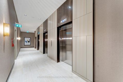 Photo 24 at 1120 - 10 Honeycrisp Crescent, Vaughan Corporate Centre, Vaughan