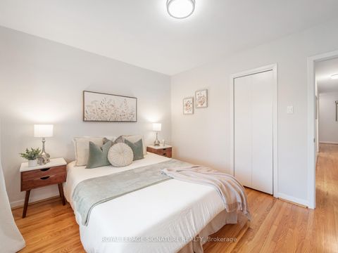 Photo 13 at 31 Birchard Street, Sullivan, Toronto